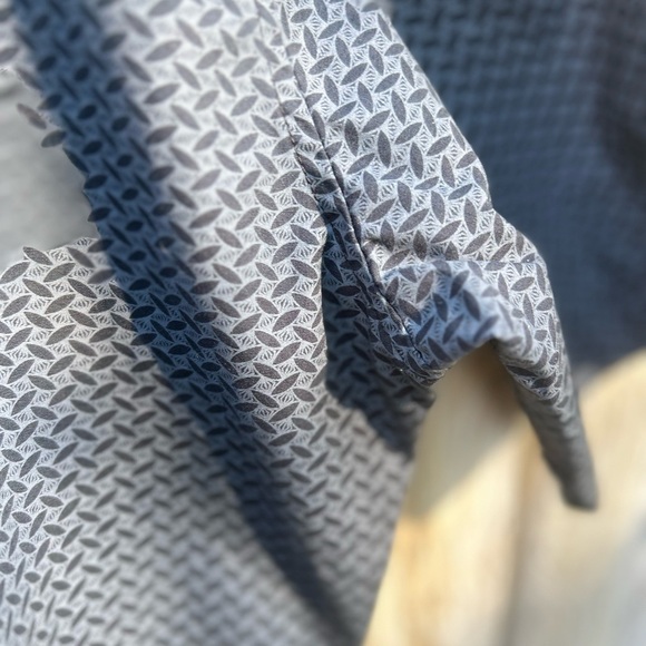 Beverly Hills Polo Club Black Casual Button Down Shirt - Picture 6 of 6